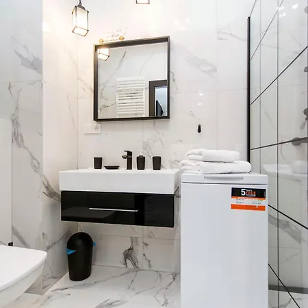 Center - Aura By Apartmore Lejlighed Gdańsk