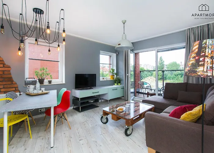 Center - Aura By Apartmore Apartmán