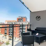 Center - Aura By Apartmore * Gdańsk