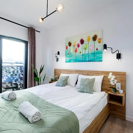 Center - Aura By Apartmore Gdańsk