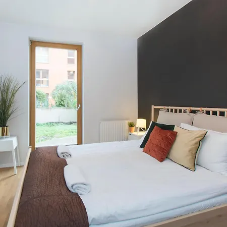 Center - Aura By Apartmore * Gdańsk