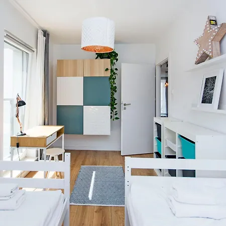 Apartment Center - Aura By Apartmore