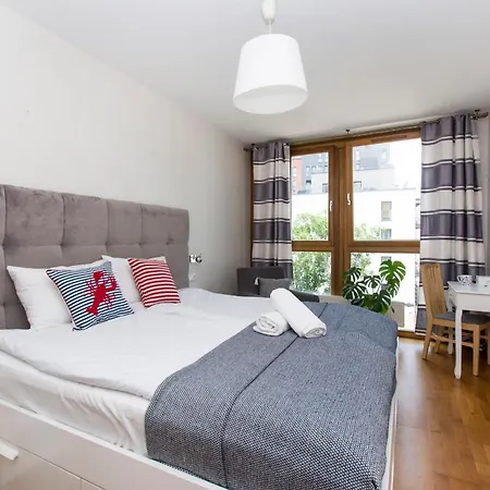 Apartament Center - Aura By Apartmore Gdańsk