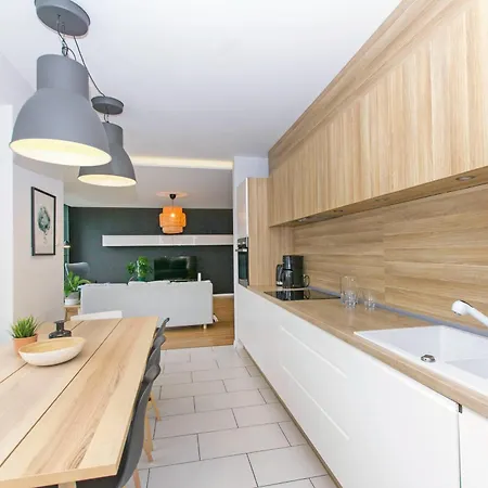 Center - Aura By Apartmore Daire *