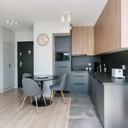 Apartment Center - Aura By Apartmore *