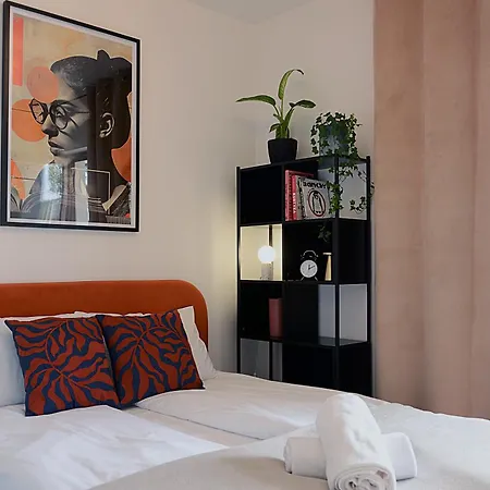 Appartamento Center - Aura By Apartmore *