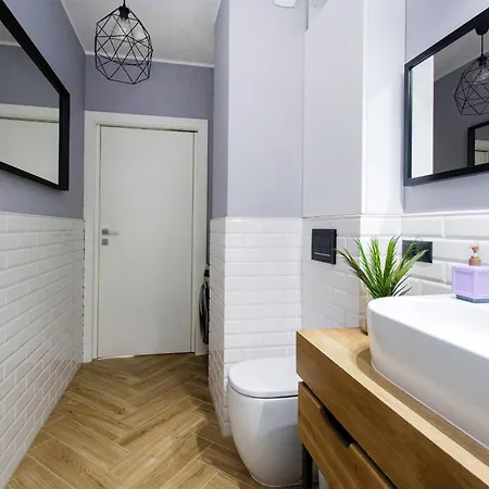 Appartamento Center - Aura By Apartmore *