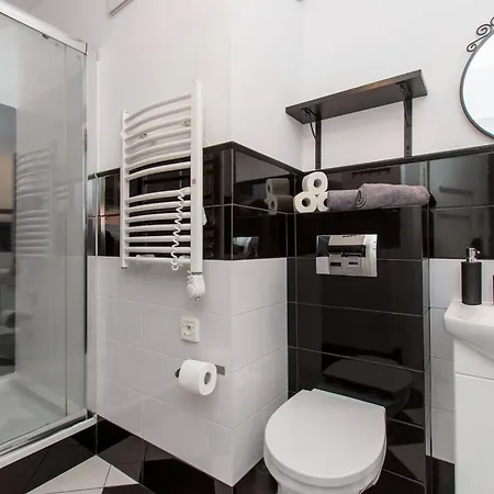 Appartamento Center - Aura By Apartmore Danzica