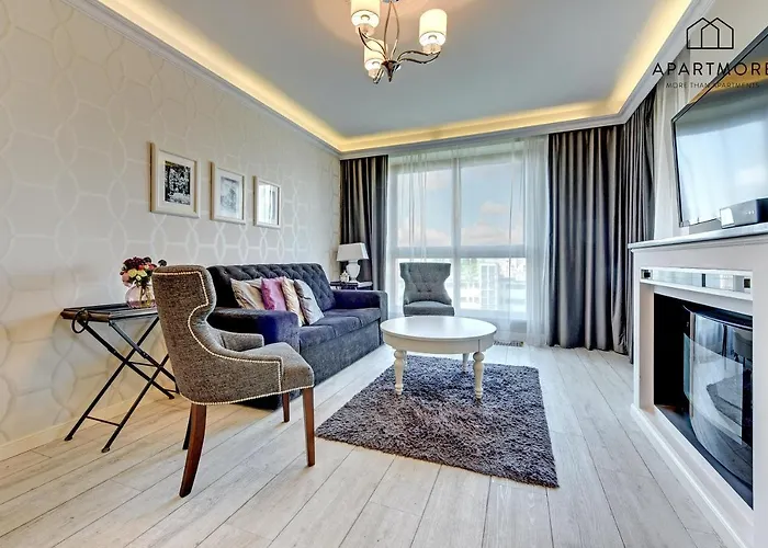 Center - Aura By Apartmore شقة غدانسك