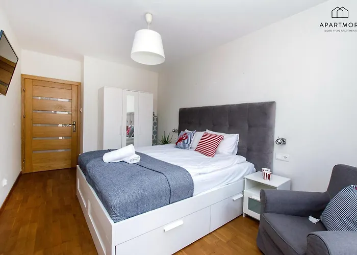 Center - Aura By Apartmore